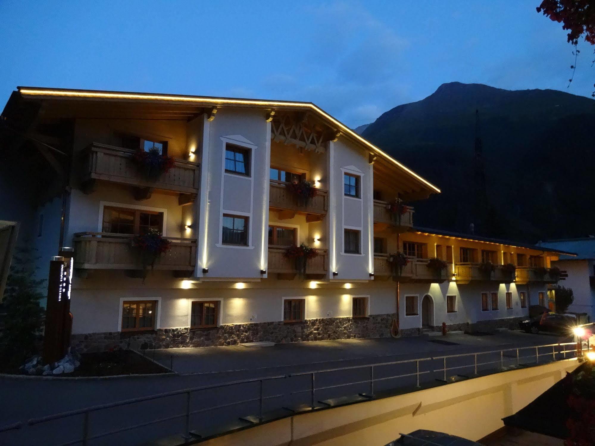 Apart Hotel San Antonio St. Anton am Arlberg Exterior foto